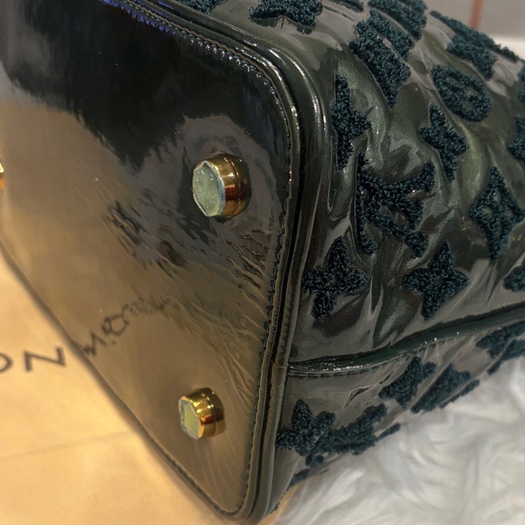 Louis Vuitton Mono Fascination Patent/Lambskin Bag - Picture 13 of 16